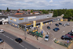 Hengelo, Oude Molenweg (Jumbo supermarkt en parkeerterrein met ca. 50 plaatsen)